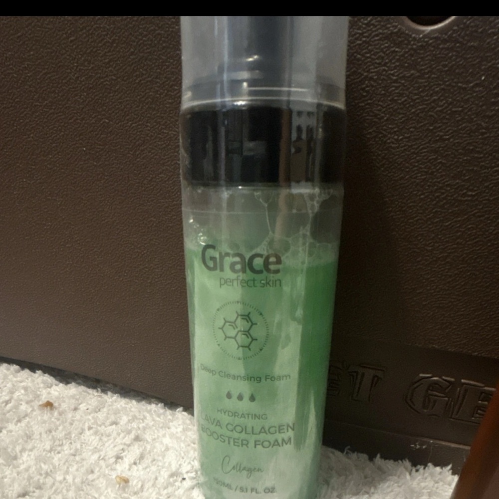 Hydrating Green Cleansing Foam